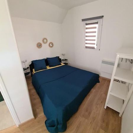 Petite Maison Cosy Dans Un Jardin. Ermont Esterno foto